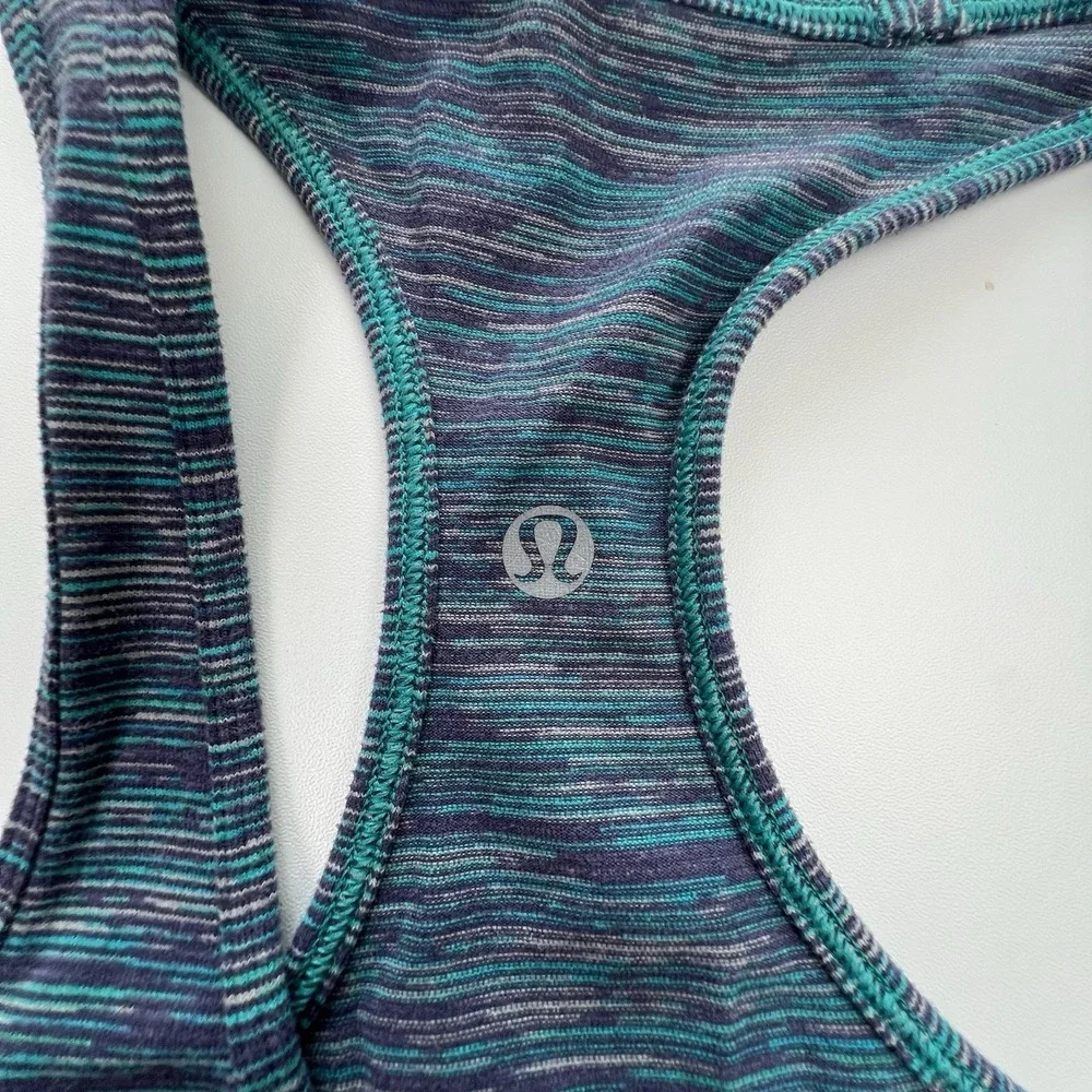 lululemon wee are from space blue tropics tank top 4/6?